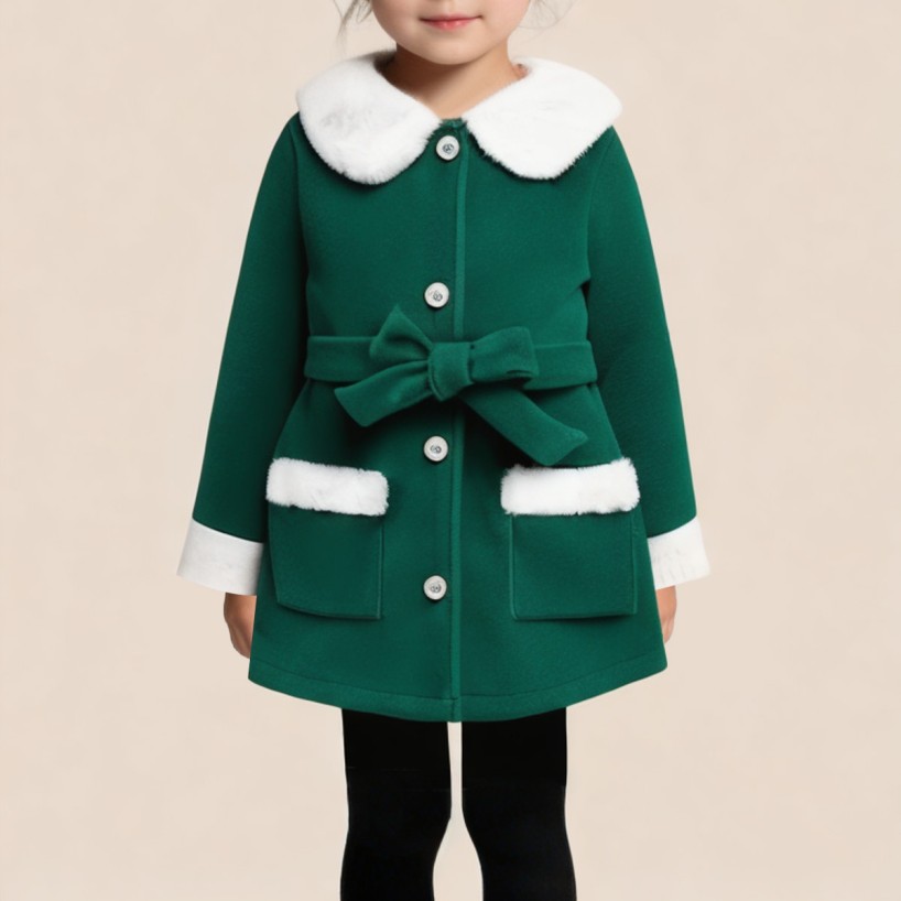 Green warm and comfortable girl's coat