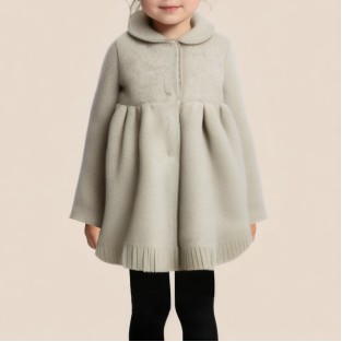 Gray lapel loose-fitting girl's coat