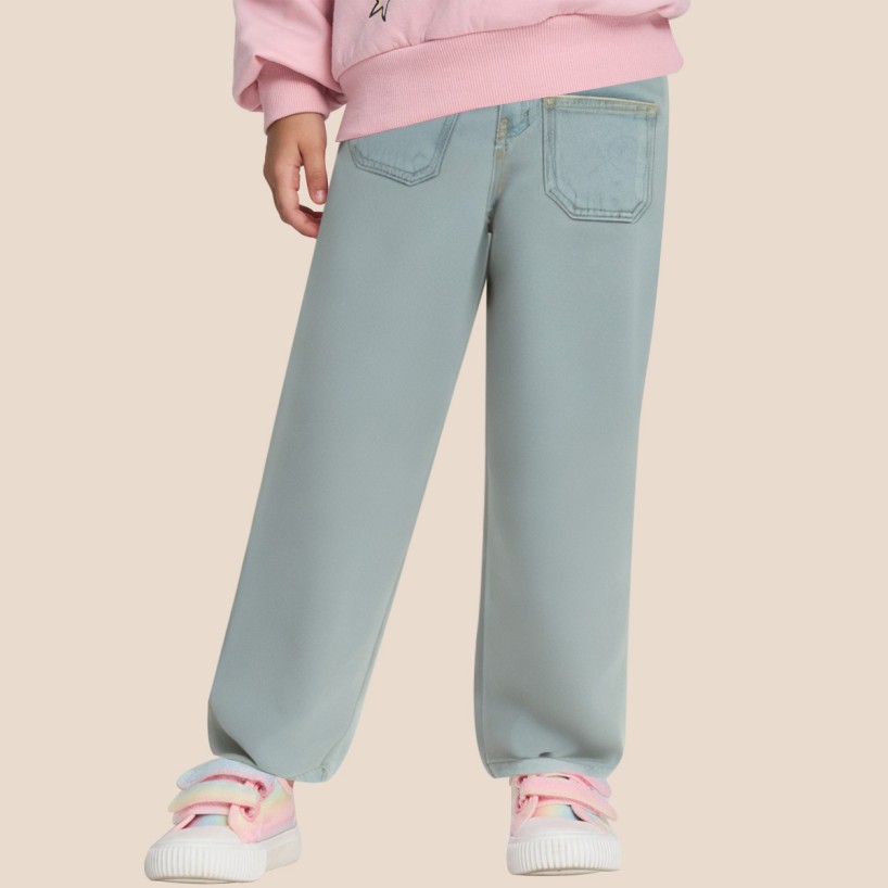 Loose-fitting and durable girls' denim trousers