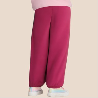 Simple and comfortable girls' athletic pants
