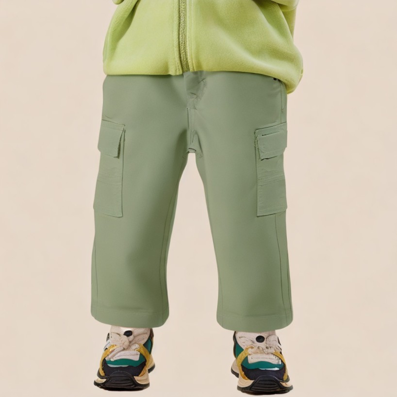 Comfortable and stylish boys' cargo pants